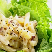 さつまいものパスタサラダ