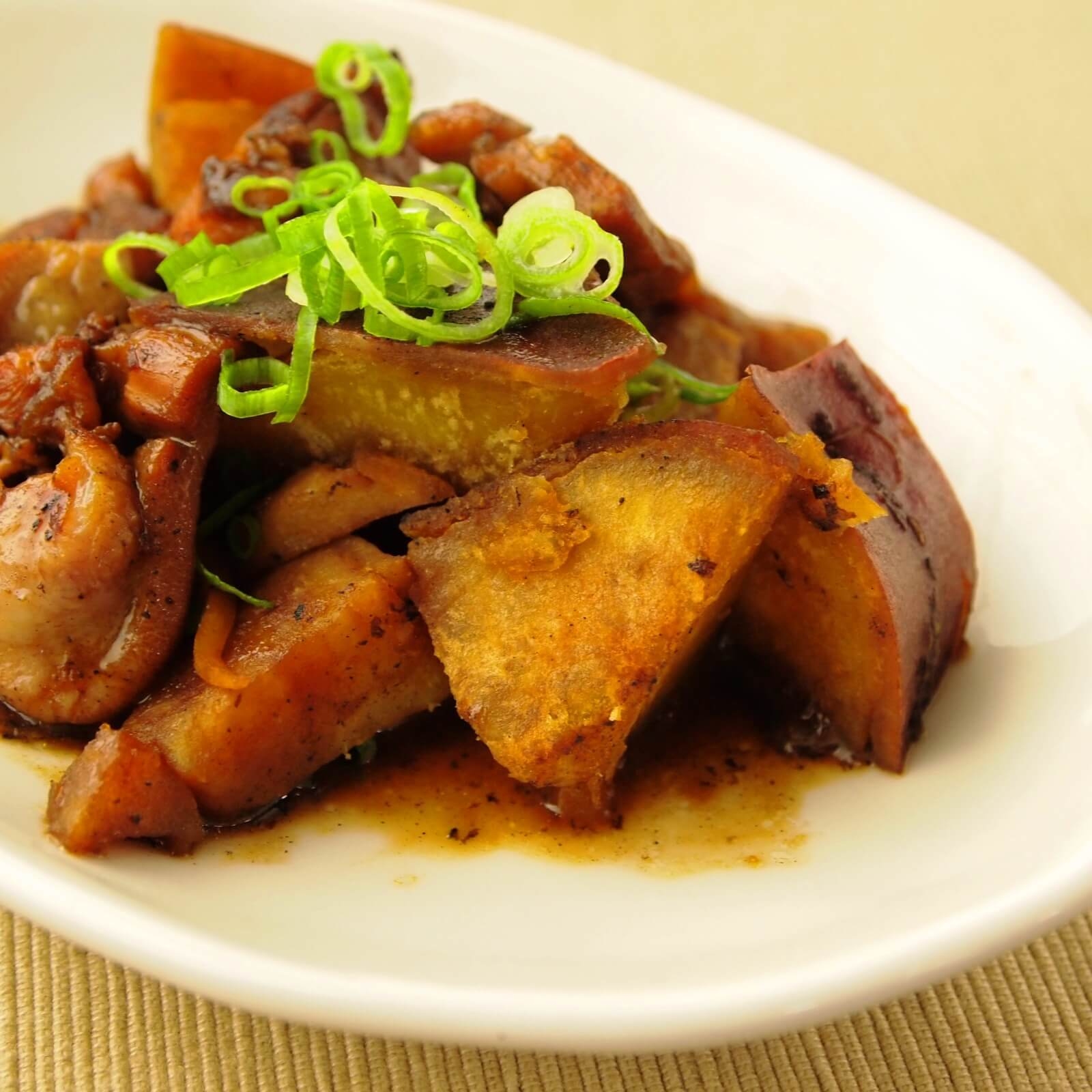 さつまいもと鶏肉の甘辛煮 さつまいもと鶏肉の甘辛煮