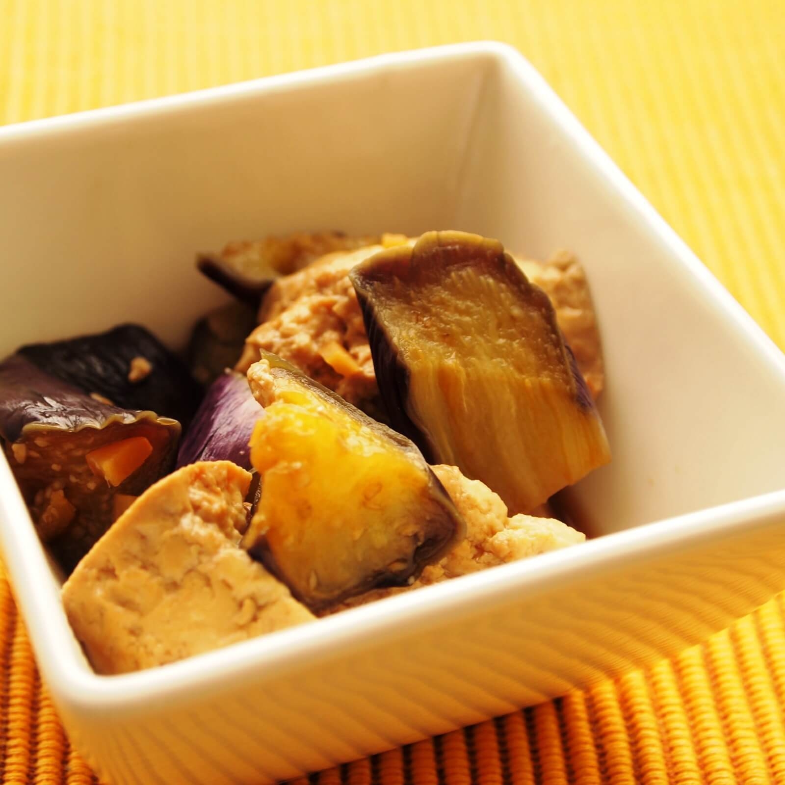 なすとちぎり豆腐の煮込み