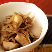 さといもとごぼうの牛肉甘辛煮